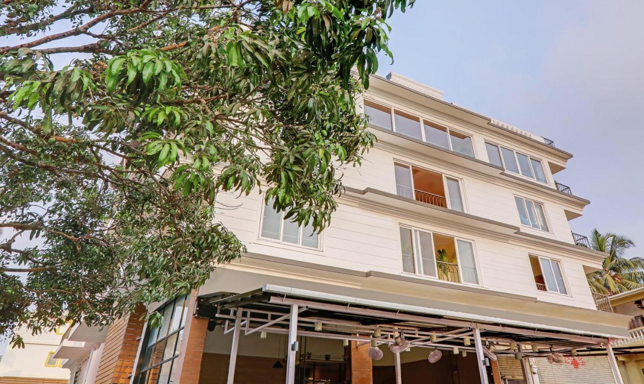 Treebo Premium Dona Eliza, 700 Metres From Calangute Beach Exterior foto